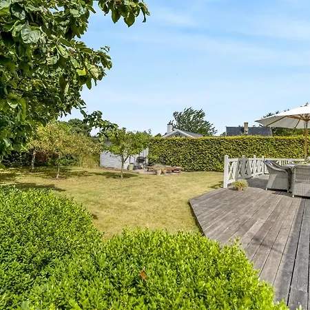 Elviira - 200m From The Sea By Interhome
