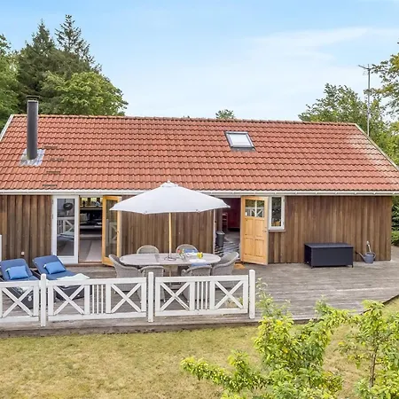 Elviira - 200m From The Sea By Interhome 펜션