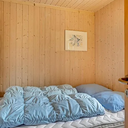 Elviira - 200m From The Sea By Interhome Feriehus Bøtø By